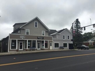 44 Main St, Orono, ME 04473