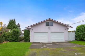 8433 S 18th St, Tacoma, WA 98465