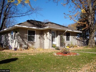 218 Johnson St, Upsala, MN 56384