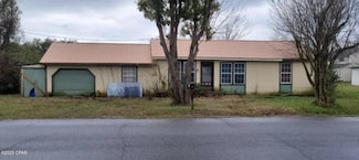 5012 Lake Dr, Panama City, FL 32404