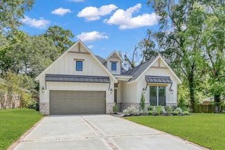 4918 Pleasure Lake Ln, Willis, TX 77318