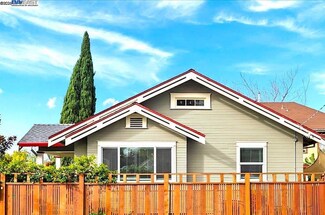 945 E 24th St, Oakland, CA 94606