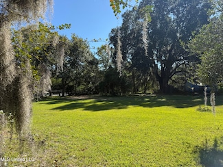 3109 Borries St, Diberville, MS 39540