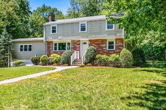 165 E Foxboro St, Sharon, MA 02067