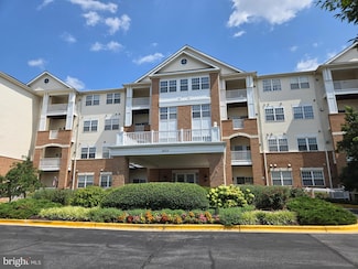 2605 Chapel Lake Dr Unit 212, Gambrills, MD 21054