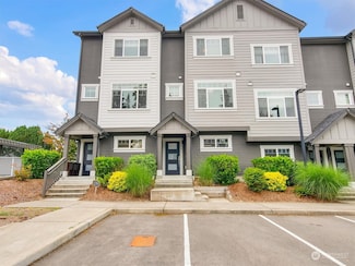 139 SW 185th Ln, Normandy Park, WA 98166