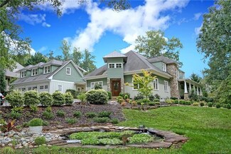 6301 Sharon Hills Rd, Charlotte, NC 28210