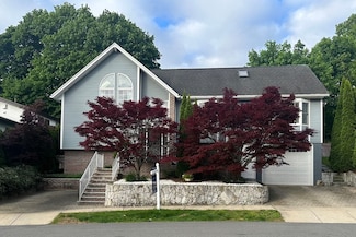20 Roosevelt Rd, Medford, MA 02155