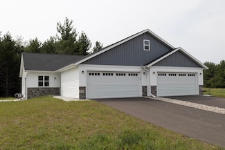 925 Green Pastures Trail, Plover, WI 54467