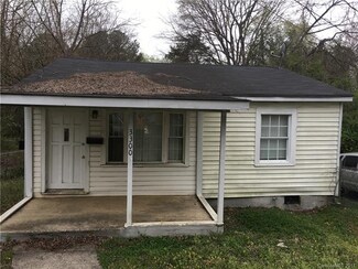 3300 Reid Ave, Charlotte, NC 28208