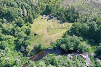 3693 W Ford Loop Rd, Elma, WA 98541
