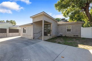 7807 Stansbury Ave, Panorama City, CA 91402