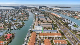 375 Madeira Cir, Saint Petersburg, FL 33715