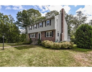 28 Kennel Hill Dr, Beverly, MA 01915