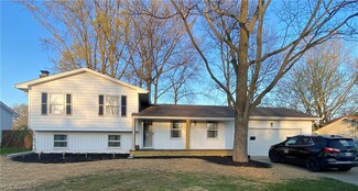 2359 Oak Trace St, Youngstown, OH 44515