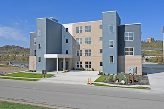 335 Manhattan Blvd Unit 303, Bellevue, KY 41074