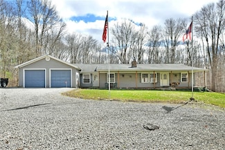 2872 5 Points Hartford Rd, Fowler, OH 44418