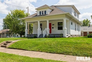 901 14th Ave S, Clinton, IA 52732
