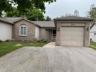 6561 Deerhurst Dr, Westland, MI 48185