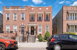 23-62 24th St, Astoria, NY 11105