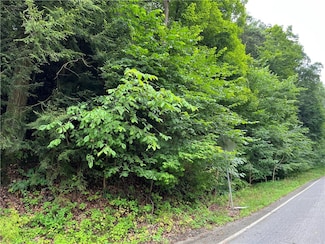 0 Constitution Blvd, Fallston, PA 15066