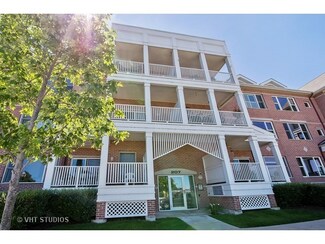 207 54th St Unit 3A, Kenosha, WI 53140