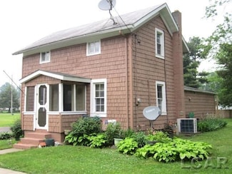 311 Tiffin St, Hudson, MI 49247