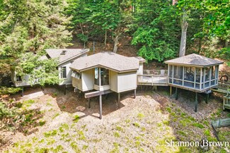 10304 Lost Valley Rd Unit 12, Montague, MI 49437