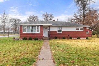 1002 11th St, Mosinee, WI 54455