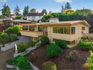 6410 SE Pine St, Portland, OR 97215