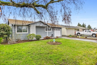 1450 Rainier Rd, Woodburn, OR 97071