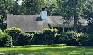 54 Drake Rd, Scarsdale, NY 10583
