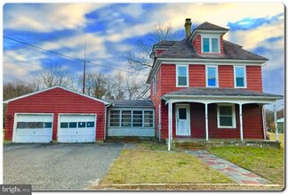 30 Station Rd, Leesburg, NJ 08327
