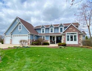 12530 W New Haven Ct, New Berlin, WI 53151