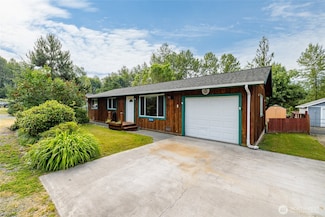 45194 Spring St, Concrete, WA 98237