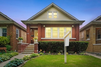 4624 W Montana St, Chicago, IL 60639