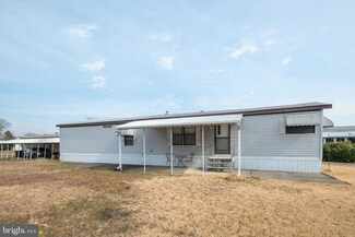 9 Spruce Dr, Winslow Township, NJ 08081