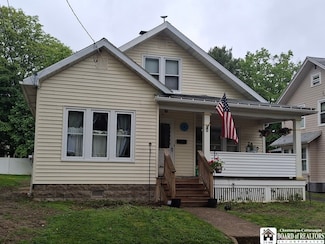 38 Douglas Place, Jamestown, NY 14701