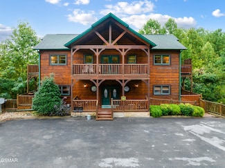 212 Dogwood Point Way, Gatlinburg, TN 37738