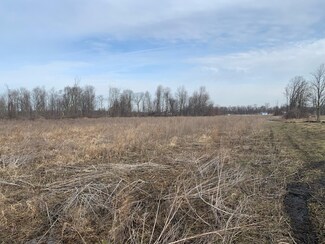 6481 Taylor St, Hudsonville, MI 49426