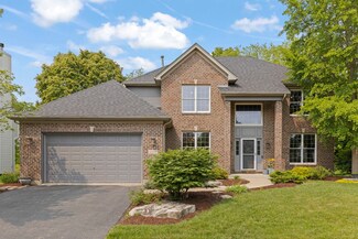 2247 Sutton Dr, South Elgin, IL 60177