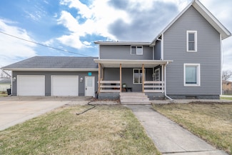 116 W Main St, Kirkland, IL 60146