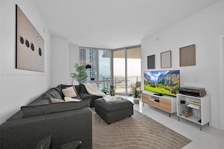 851 NE 1st Ave Unit 3107, Miami, FL 33132