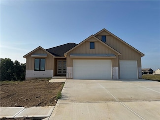 4605 NE 86th Terrace, Kansas City, MO 64156