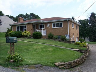 219 Hart St, Houston, PA 15342