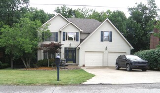 5015 King Richard Ct, Ashland, KY 41101