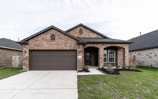 819 Aspen Bluffs Rd, Crosby, TX 77532