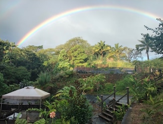 289 Wainaku St, Hilo, HI 96720