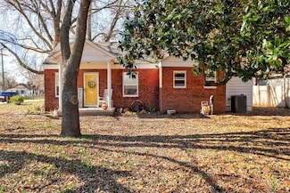 403 N Main St, Perkins, OK 74059