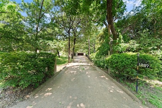 1227 N Irving Heights Dr, Irving, TX 75061